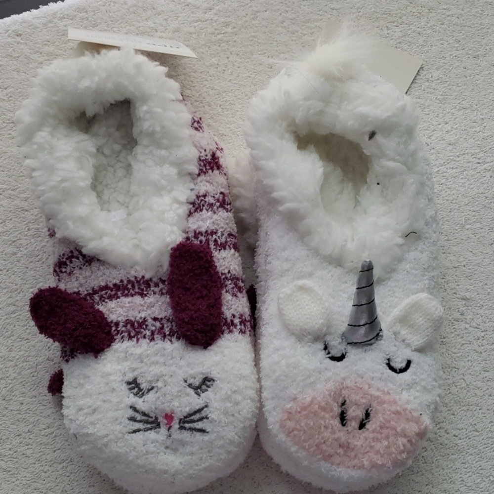 Slipper Socks 2 pair. Price is per pair.